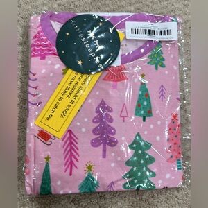 Merry & Bright Twinkling Lights 12/14 kids. Little Sleepies NIB
